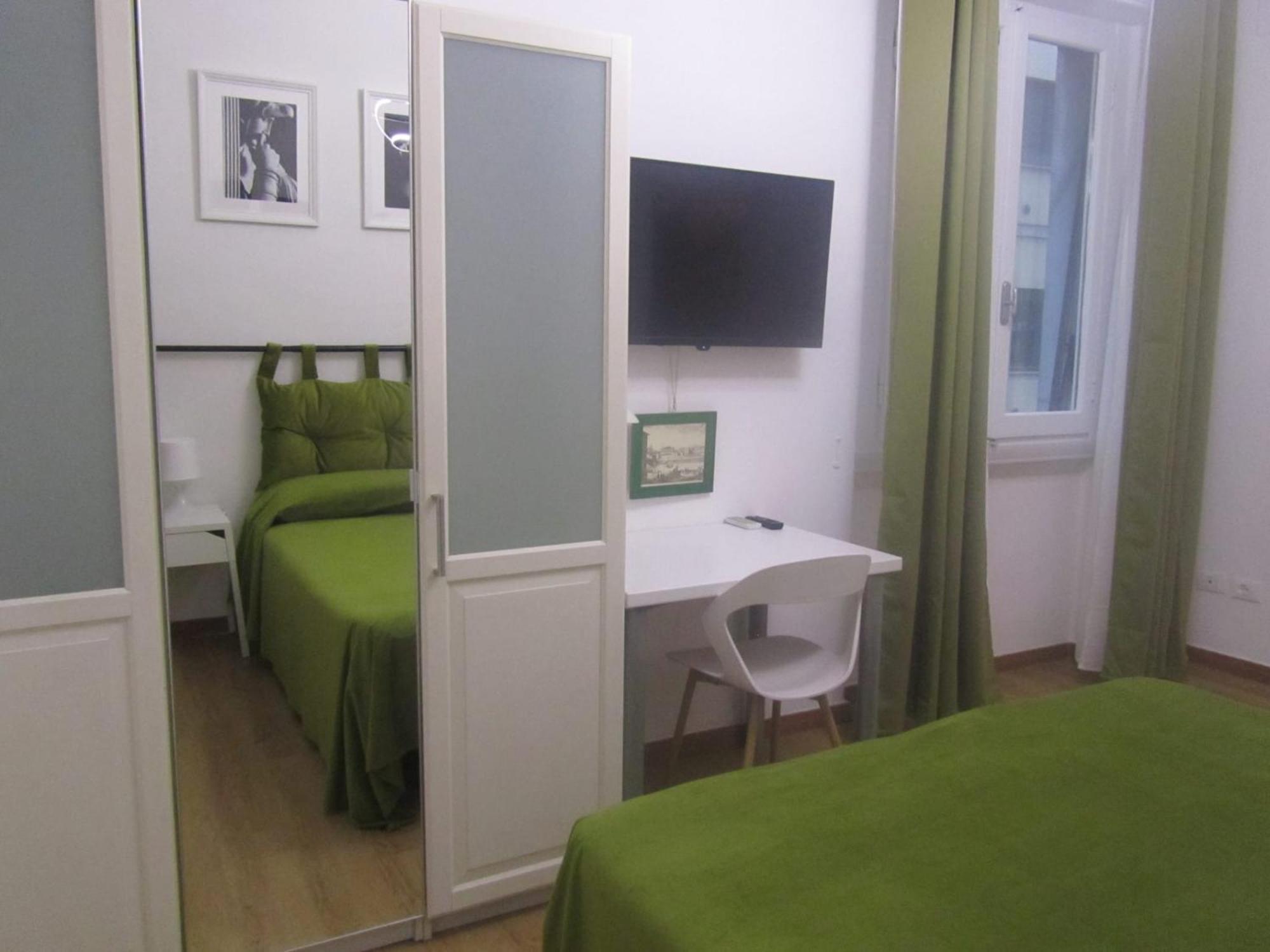 You Redi Florence Extérieur photo